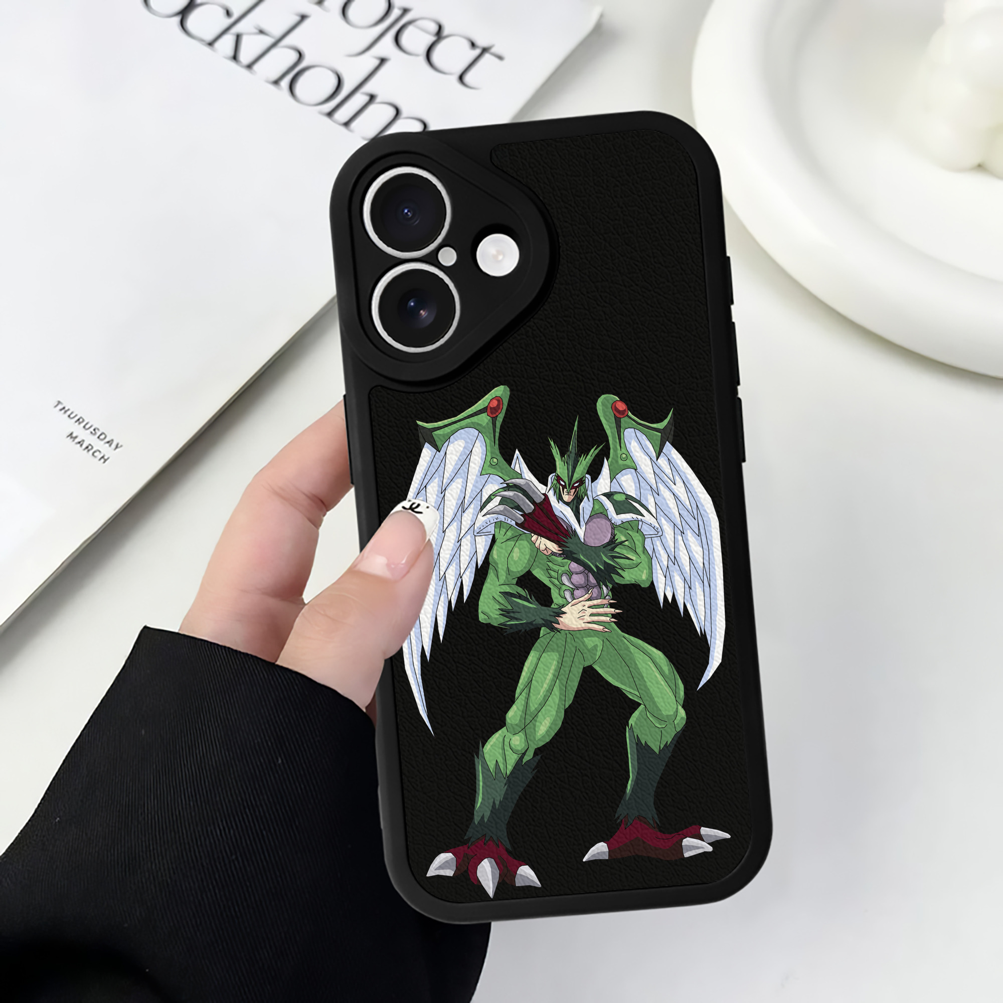 遊☆戯☆王 Yu-Gi-Oh! 【iPhone 16シリーズ対応】シリコンスマホケース（レザー調） 材質：シリコン